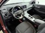 Hyundai Kona Electric EV COMFORT 64 kWh | PDC | 3 FASE | WARMTEPOMP | CAMERA | CLIMA | CRUISE ADAPT. | NAVI | PRIVACY GLASS | DAKRAILING | APPLE CAR PLAY & ADROID AUTO |