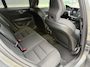 Volvo V60 2.0 B3 Momentum Advantage