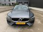 Volvo V60 2.0 B3 Momentum Advantage