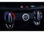 Kia Stonic 1.0 T-GDi DynamicLine | Airco | Cruise Control | Camera | Bluetooth | Navigatie | 17"LM velgen met All Season banden |