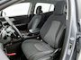 Kia Sportage 1.6 230pk Hybrid DynamicLine Automaat | Navigatie | Adaptieve Cruise Control | Climate Control | Camera | 17"LMV | LED | Trekhaak | Parkeersensoren | Apple Carplay/Android Auto |
