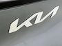 Kia Sportage 1.6 230pk Hybrid DynamicLine Automaat | Navigatie | Adaptieve Cruise Control | Climate Control | Camera | 17"LMV | LED | Trekhaak | Parkeersensoren | Apple Carplay/Android Auto |