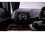 CUPRA Born Business 62 kWh 204pk Automaat Adaptive cruise control, Navigatie, Achteruitrijcamera, Stoelverwarming, LED koplampen, Parkeersensoren, Stuurwiel verwarmd