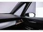 CUPRA Born Business 62 kWh 204pk Automaat Adaptive cruise control, Navigatie, Achteruitrijcamera, Stoelverwarming, LED koplampen, Parkeersensoren, Stuurwiel verwarmd