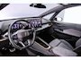 CUPRA Born Business 62 kWh 204pk Automaat Adaptive cruise control, Navigatie, Achteruitrijcamera, Stoelverwarming, LED koplampen, Parkeersensoren, Stuurwiel verwarmd