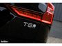Volvo V60 2.0 T8 Plug-in hybrid AWD Plus Dark | Zwenkbare trekhaak | Adaptieve cruise | Memory | Blis | Harman Kardon |