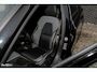Volvo V60 2.0 T8 Plug-in hybrid AWD Plus Dark | Zwenkbare trekhaak | Adaptieve cruise | Memory | Blis | Harman Kardon |