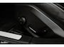 Volvo V60 2.0 T8 Plug-in hybrid AWD Plus Dark | Zwenkbare trekhaak | Adaptieve cruise | Memory | Blis | Harman Kardon |