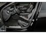 Volvo V60 2.0 T8 Plug-in hybrid AWD Plus Dark | Zwenkbare trekhaak | Adaptieve cruise | Memory | Blis | Harman Kardon |