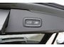 Volvo V60 T8 Plug-in hybrid AWD Plus Dark | Panoramadak | Trekhaak | Verwarmbare voorstoelen, achterbank en stuurwiel | Head-up display | 360 graden camera | Premium audio by Harman Kardon | Apple carplay/Android auto