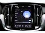Volvo V60 T8 Plug-in hybrid AWD Plus Dark | Panoramadak | Trekhaak | Verwarmbare voorstoelen, achterbank en stuurwiel | Head-up display | 360 graden camera | Premium audio by Harman Kardon | Apple carplay/Android auto