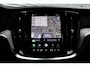 Volvo V60 T8 Plug-in hybrid AWD Plus Dark | Panoramadak | Trekhaak | Verwarmbare voorstoelen, achterbank en stuurwiel | Head-up display | 360 graden camera | Premium audio by Harman Kardon | Apple carplay/Android auto
