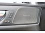Volvo V60 T8 Plug-in hybrid AWD Plus Dark | Panoramadak | Trekhaak | Verwarmbare voorstoelen, achterbank en stuurwiel | Head-up display | 360 graden camera | Premium audio by Harman Kardon | Apple carplay/Android auto