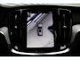 Volvo V60 T8 Plug-in hybrid AWD Plus Dark | Panoramadak | Trekhaak | Verwarmbare voorstoelen, achterbank en stuurwiel | Head-up display | 360 graden camera | Premium audio by Harman Kardon | Apple carplay/Android auto