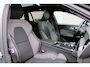 Volvo V60 T8 Plug-in hybrid AWD Plus Dark | Panoramadak | Trekhaak | Verwarmbare voorstoelen, achterbank en stuurwiel | Head-up display | 360 graden camera | Premium audio by Harman Kardon | Apple carplay/Android auto