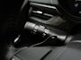Toyota Avensis 1.8 VVT-i Executive | Stoelverwarming | Zwart leder | Navigatie |