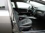 Toyota Avensis 1.8 VVT-i Executive | Stoelverwarming | Zwart leder | Navigatie |