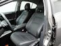 Toyota Avensis 1.8 VVT-i Executive | Stoelverwarming | Zwart leder | Navigatie |