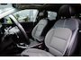 Kia Niro EV e-Niro DynamicPlusLine 64 kWh | Panorama-Schuifdak | Camera | Trekhaak | Adapt Cr.Control | Navi | PDC | Tot 10j. Kia Garantie |