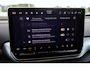 Volkswagen ID.4 Pro Limited Edition Plus 77 kWh 286PK / 210kW, Assistance Pakket 'IQ.DRIVE' (Elektrische achterklep (Easy Open & Close), rondomzichtcamera (Area View), parkeerassistent met geheugenfunctie (Park Assist Pro), adaptieve cruise control (ACC) met Travel Assist, Keyless Access, draadloze telefoonlader), Comfort Pakket plus (3-zone climatronic, verwarmbare voorruit, verwarmbare voorstoelen, verwarmbaar multifunctioneel lederen stuurwiel), panoramadak, LED Matrix (IQ.Lights), 19" 'Bergen' LMV, dynamisch grootlichtassistent (Dynamic Light Assist), Apple Carplay & Android Auto etc.