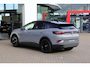 Volkswagen ID.4 Pro Limited Edition Plus 77 kWh 286PK / 210kW, Assistance Pakket 'IQ.DRIVE' (Elektrische achterklep (Easy Open & Close), rondomzichtcamera (Area View), parkeerassistent met geheugenfunctie (Park Assist Pro), adaptieve cruise control (ACC) met Travel Assist, Keyless Access, draadloze telefoonlader), Comfort Pakket plus (3-zone climatronic, verwarmbare voorruit, verwarmbare voorstoelen, verwarmbaar multifunctioneel lederen stuurwiel), panoramadak, LED Matrix (IQ.Lights), 19" 'Bergen' LMV, dynamisch grootlichtassistent (Dynamic Light Assist), Apple Carplay & Android Auto etc.