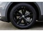 Volkswagen ID.4 Pro Limited Edition Plus 77 kWh 286PK / 210kW, Assistance Pakket 'IQ.DRIVE' (Elektrische achterklep (Easy Open & Close), rondomzichtcamera (Area View), parkeerassistent met geheugenfunctie (Park Assist Pro), adaptieve cruise control (ACC) met Travel Assist, Keyless Access, draadloze telefoonlader), Comfort Pakket plus (3-zone climatronic, verwarmbare voorruit, verwarmbare voorstoelen, verwarmbaar multifunctioneel lederen stuurwiel), panoramadak, LED Matrix (IQ.Lights), 19" 'Bergen' LMV, dynamisch grootlichtassistent (Dynamic Light Assist), Apple Carplay & Android Auto etc.