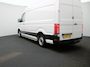 Volkswagen Crafter 2.0 TDI L3H3 Highline 140PK | Automaat | Trekhaak | Navigatie | Cruise Control | Multifunctioneel Stuurwiel | Apple/Android Carplay | DAB+ | Parkeersensoren Voor + Achter | Achteruitrijcamera |