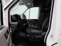 Volkswagen Crafter 2.0 TDI L3H3 Highline 140PK | Automaat | Trekhaak | Navigatie | Cruise Control | Multifunctioneel Stuurwiel | Apple/Android Carplay | DAB+ | Parkeersensoren Voor + Achter | Achteruitrijcamera |