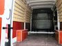 Volkswagen Crafter 2.0 TDI L3H3 Highline 140PK | Automaat | Trekhaak | Navigatie | Cruise Control | Multifunctioneel Stuurwiel | Apple/Android Carplay | DAB+ | Parkeersensoren Voor + Achter | Achteruitrijcamera |
