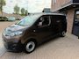 Citroën Jumpy 1.6 BlueHDI 95 Comfort M S&S Automaat Dubbele Schuifdeuren Airco Cruise Navi CarPlay Elk.Ramen Trekhaak.