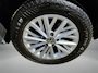 Volkswagen T-Roc 1.0TSI/110PK Life Business · Navigatie · Apple/Android Car Play · Stoelverwarming · Garantie t/m 06-06-2027 of 100000km.