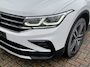 Volkswagen Tiguan 1.4 TSI eHybrid Elegance / AUTOMAAT/ 245 PK/ PANO/ TREKHAAK/ PARK.SENSOR.V+A/ CAMERA/ ACC/ DCC/ STUUR+STOELVERWARM./ MASSAGE/ APP-CONNECT/ DODEHOEK/ ELEK.ACHTERKLEP/ KEYLESS/ NAVI/ DAB/ CLIMA/ LED