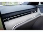 Volvo EX90 Twin Motor Ultra Executive Edition 7p. 106 kWh | Google | Bowers & Wilkins Audio | Luchtvering | Getint Glas | 360 Camera | Elektrochromatisch Panoramadak | Stoelverwarming Voor + Achter | Warmtepomp | Dodehoekdetectie | Elek. Stoelen | Elek. Achterklep | 22" LM