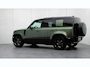 Land Rover Defender 110 P300e 110 X-Dynamic HSE | Stoelventiltie | Head-up | Meridian | Panoramadak | Trekhaak | Black Exterior