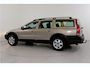 Volvo V70 Cross Country 2.4 T Geartr. Comf. | Blijvend Youngtimer | Trekhaak | Lage stand |