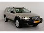 Volvo V70 Cross Country 2.4 T Geartr. Comf. | Blijvend Youngtimer | Trekhaak | Lage stand |