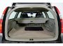 Volvo V70 Cross Country 2.4 T Geartr. Comf. | Blijvend Youngtimer | Trekhaak | Lage stand |