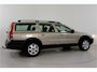 Volvo V70 Cross Country 2.4 T Geartr. Comf. | Blijvend Youngtimer | Trekhaak | Lage stand |