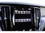 Volvo V60 B3 aut. Essential Edition | Achteruitrijcamera | Parkeersensoren |  Cruise Control | Navigatie | Apple Carplay | Android Auto