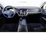 Volvo V60 B3 aut. Essential Edition | Achteruitrijcamera | Parkeersensoren |  Cruise Control | Navigatie | Apple Carplay | Android Auto