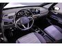 Volkswagen ID.3 Life 58 kWh 145pk Automaat Adaptive cruise control, Navigatie, Parkeersensoren, Stoelverwarming, LED koplampen, App connect