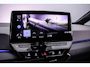 Volkswagen ID.3 Life 58 kWh 145pk Automaat Adaptive cruise control, Navigatie, Parkeersensoren, Stoelverwarming, LED koplampen, App connect