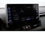 Toyota RAV4 2.5 Plug-in Hybrid AWD Bi-Tone Plus | Dodehoek detectie | Navigatie | Apple Carplay / Android Auto | 360 camera | Leder | Stoelverwarming/-ventilatie | Stuurwiel verwamd | Verwarmbare voorruit | JBL | Head-up display | Digitale binnenspiegel | 19 inch