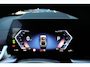 BMW IX2 eDrive20 67 kWh M Sport Pro Edition Shadowline/360 Camera/SOH98%/Keyless/Harman Kardon/Head-up/Memory/Sfeerverlichting/Panoramadak/Leder/19Inch