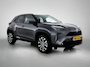 Toyota Yaris Cross 1.5 Hybrid 115 First Edition Comfort Pack | BTW Voertuig | Stoel+stuurverwarming | Dodehoek detectie | Parkeersensoren voor+achter | Navigatie | Apple CarPlay/Android auto | Climate Control | Cruise Control Adaptive |