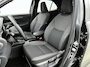Toyota Yaris Cross 1.5 Hybrid 115 First Edition Comfort Pack | BTW Voertuig | Stoel+stuurverwarming | Dodehoek detectie | Parkeersensoren voor+achter | Navigatie | Apple CarPlay/Android auto | Climate Control | Cruise Control Adaptive |