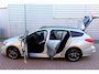 Ford Focus Wagon 1.0 EcoBoost Hybrid ST Line X Business O.a: Navi, Clima, Stoelverw., Trekhaak klapbaar, Key-Less, PDC, etc...  Rijklaar! All-in prijs!