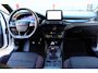 Ford Focus Wagon 1.0 EcoBoost Hybrid ST Line X Business O.a: Navi, Clima, Stoelverw., Trekhaak klapbaar, Key-Less, PDC, etc...  Rijklaar! All-in prijs!