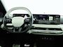 Kia EV4 Fastback GT-PlusLine 81.4 kWh - Stoelverwarming/ventilatie - Glazen Schuif-/kanteldak - Elektrisch verstelbare voorstoelen - Dodehoekcamera - Head-up display - Fabrieksgarantie tot 09-2032