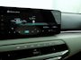 Kia EV4 Fastback GT-PlusLine 81.4 kWh - Stoelverwarming/ventilatie - Glazen Schuif-/kanteldak - Elektrisch verstelbare voorstoelen - Dodehoekcamera - Head-up display - Fabrieksgarantie tot 09-2032